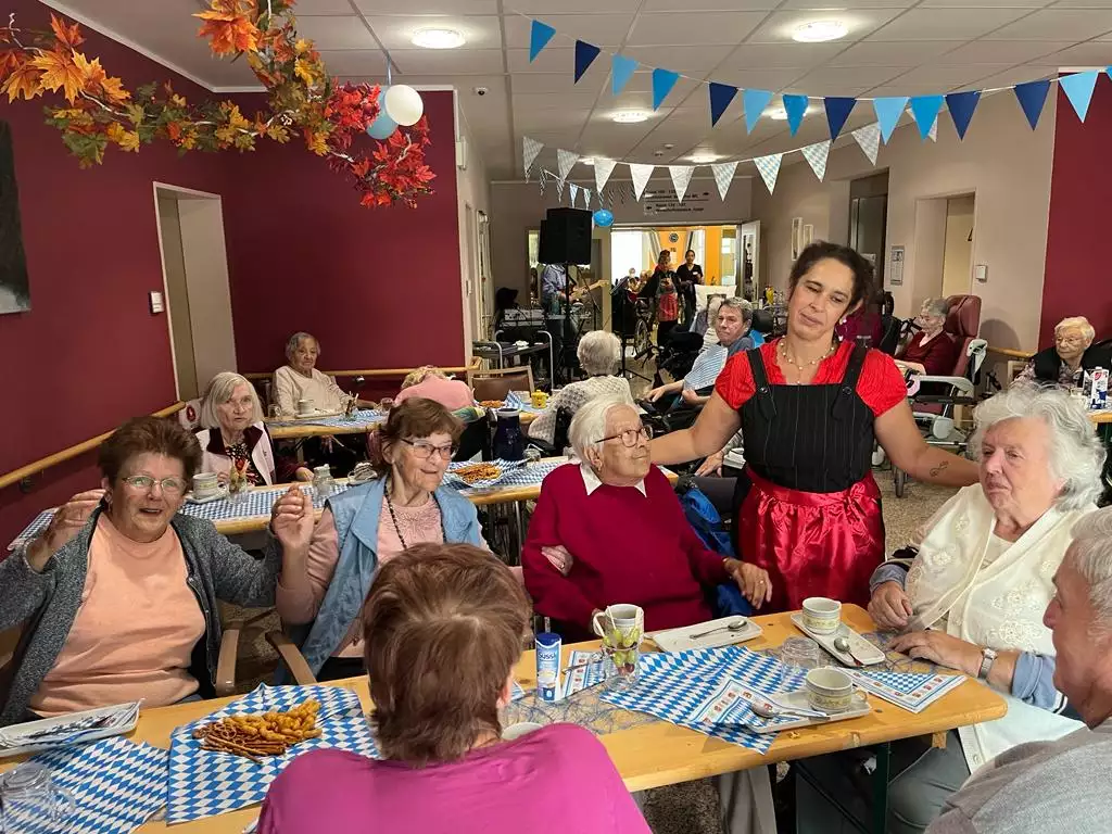 4df7f76a-d8cc-47b6-8fd5-43459c28542b