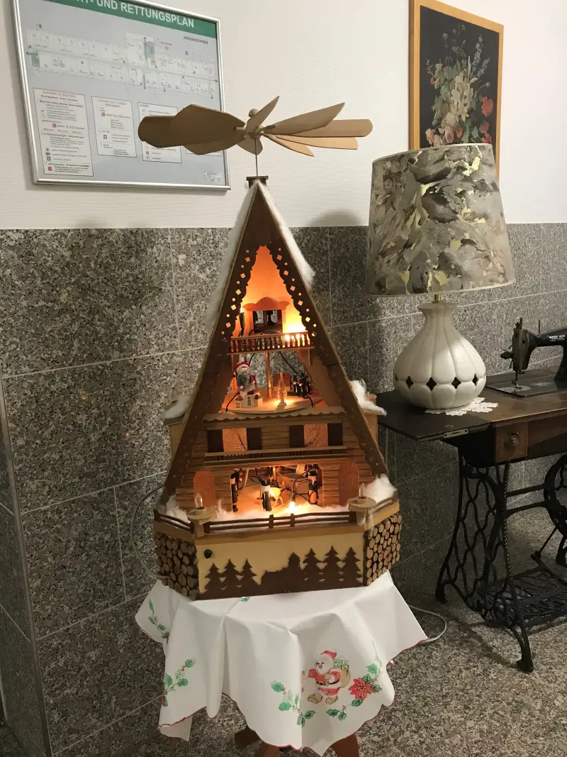 xmas-burg-4h