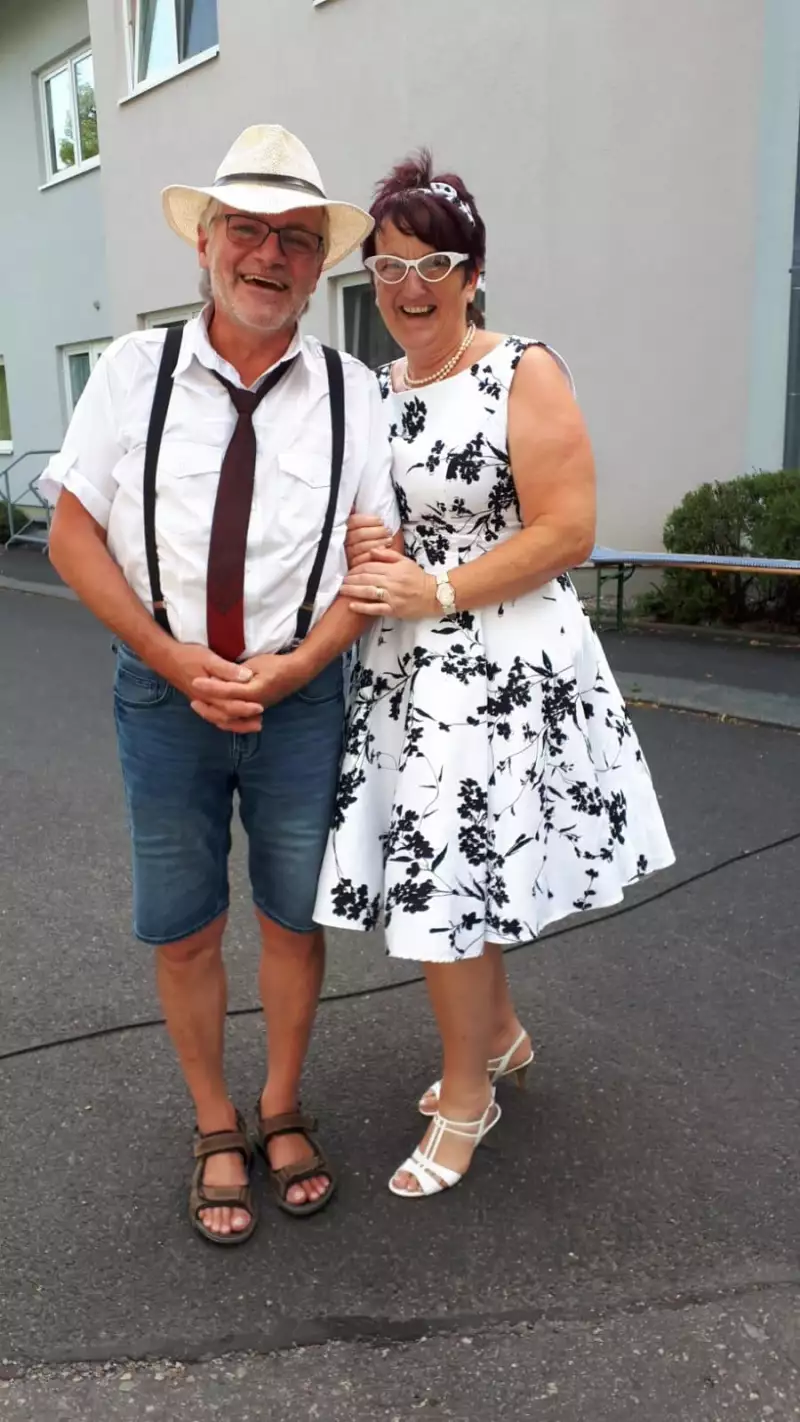 e705442b-3e3c-4fdd-afaa-12bdc28f3881