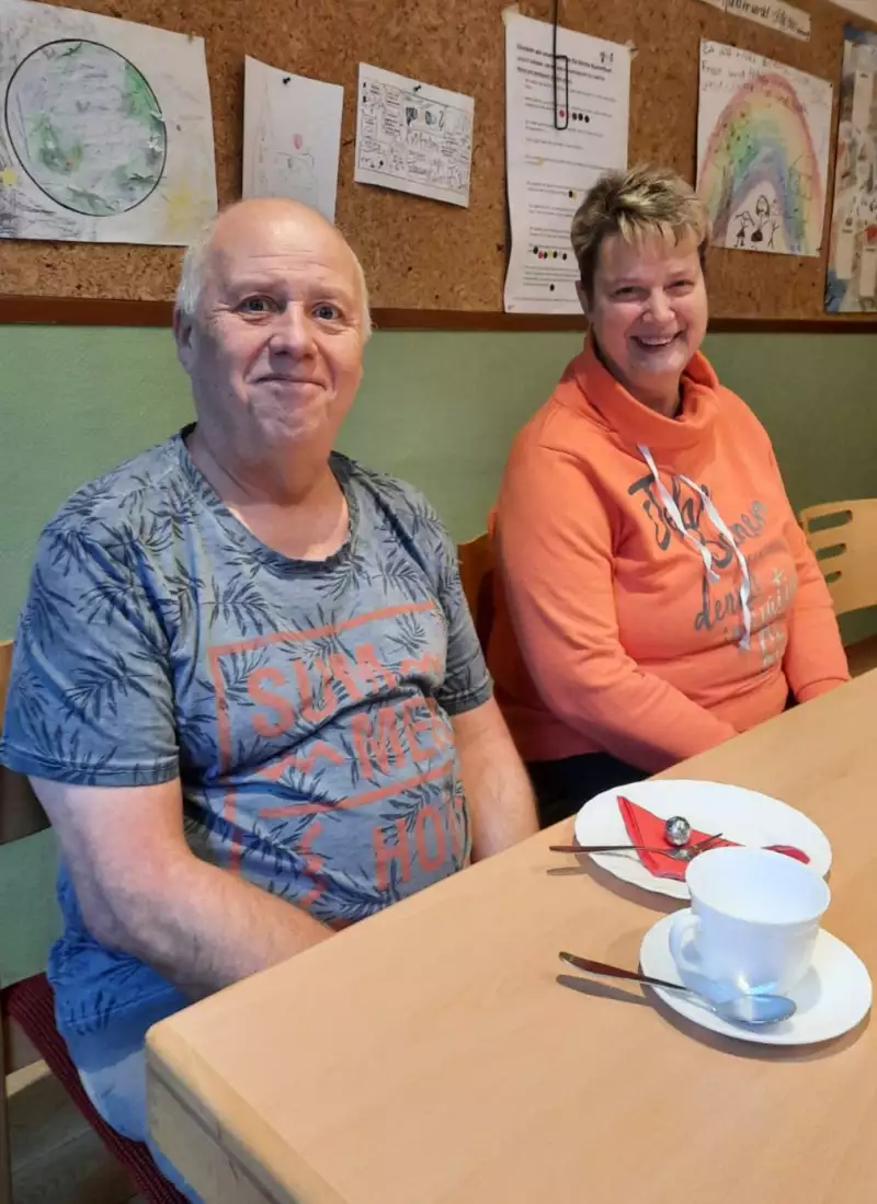 bf368315-ccd4-49ef-885e-3eba96a41928