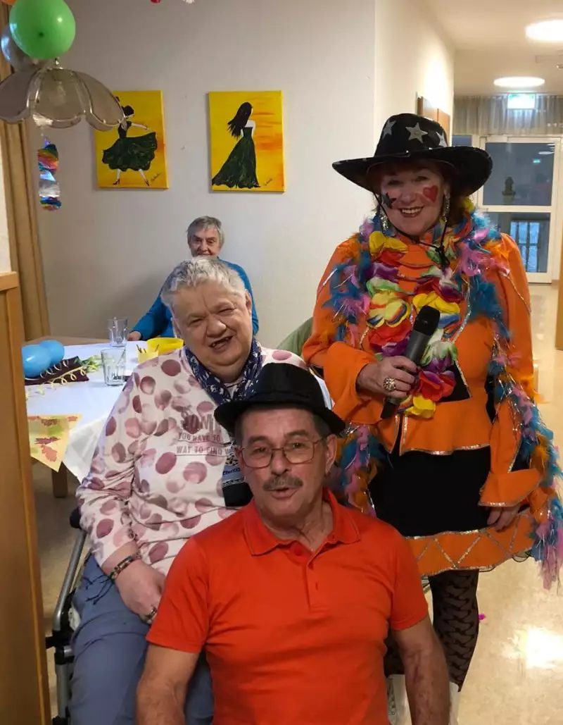 06a2618d-cd26-49cd-881d-bb47b07d33e2