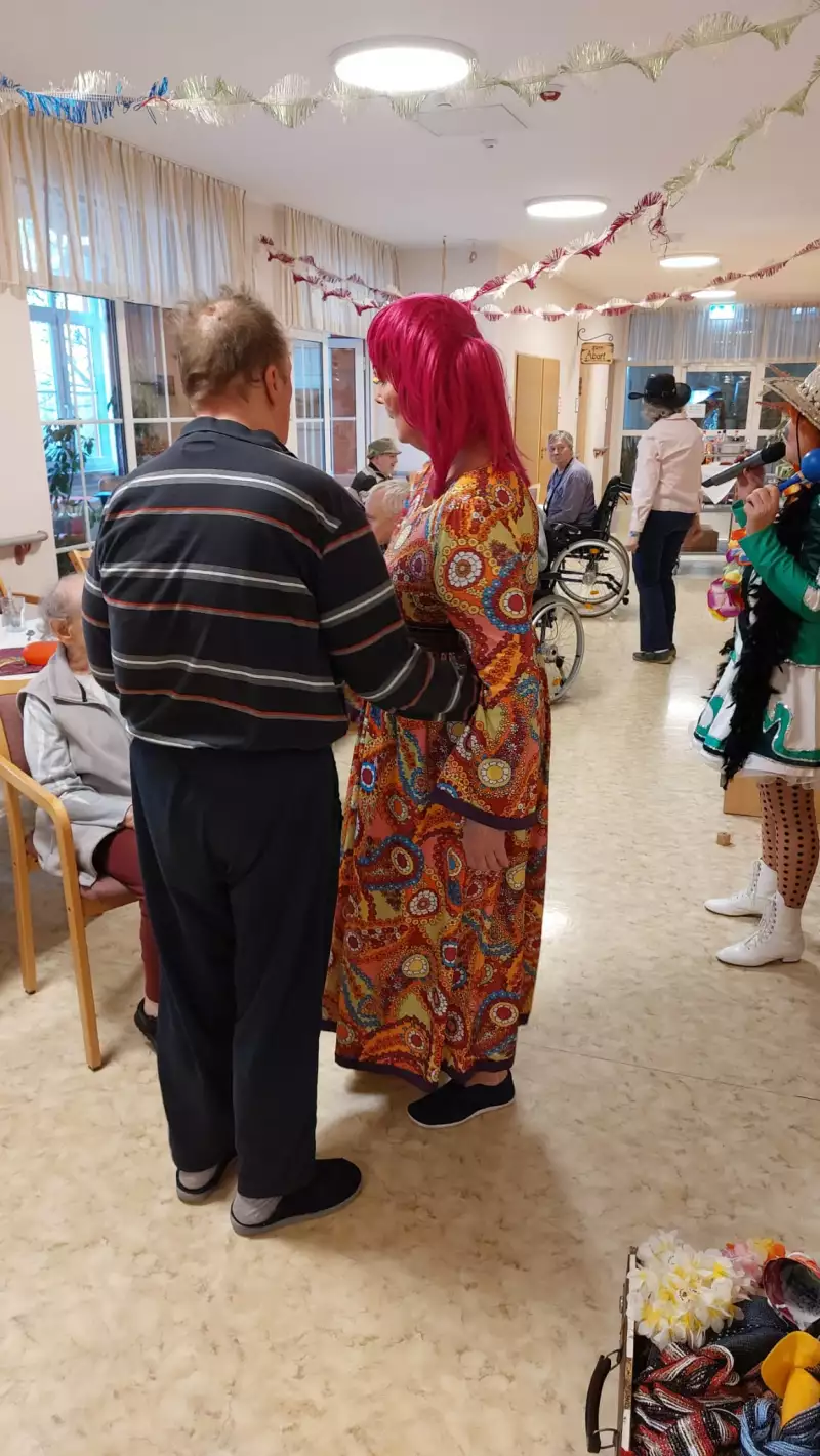 271716ed-3491-4160-b488-cd02bb7c3904