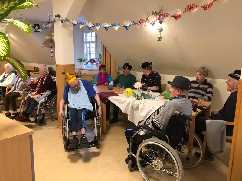 661ad43a-1bff-438f-aec7-c1f225f5f948