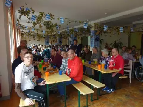 2017-oktoberfest-1-480x360