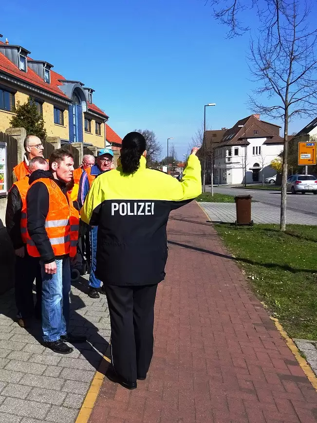 2015-praxis-im-strassenverkehr-008